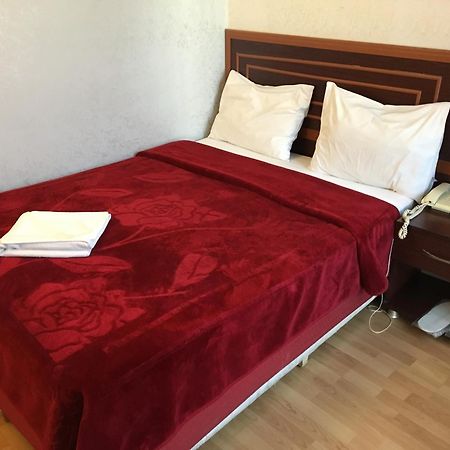 Red White Hotel Istanbul Bagian luar foto