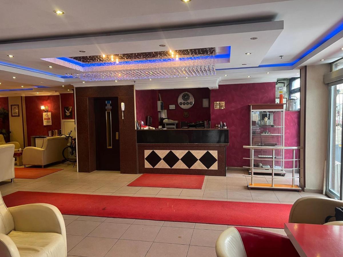 Red White Hotel Istanbul Bagian luar foto